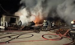 Gebze'de ahşap palet deposunda yangın