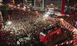 CHP lideri Özgür Özel, Gaziosmanpaşa'da konuştu