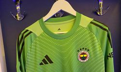 Fenerbahçe’de yeni sezon formaları tanıtıldı