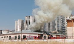 Gaziantep'te meslek lisesinde yangın