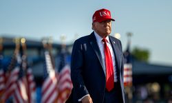 Trump ile Zelenskiy, telefonda görüştü