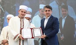 Mengen’de İlk Hafızlık İcazet Merasimi: Kur’an Geleneği Yeni Nesillere Emanet