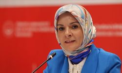 Aile Bakanı Göktaş, şehit Aybüke Yalçın'ın öğrencileriyle buluştu