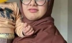 Bingöl'de otomobilin çarpmasıyla ölen Berra için yolu kapattılar