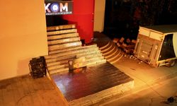 Adana - Yıllık 10 milyar lira vergi kaybına neden olan taklit marka sigaralar ele geçirildi; 1 tutuklama /Video eklendi