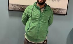 Adana'da berber dükkanında silahlı çatışma; 1 ölü, 2'si ağır 6 yaralı / Ek fotoğraf