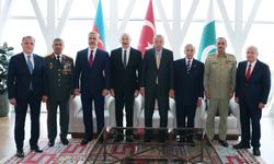 Cumhurbaşkanı Erdoğan, Azerbaycan Cumhurbaşkanı Aliyev ve Pakistan Başbakanı Şerif ile görüştü