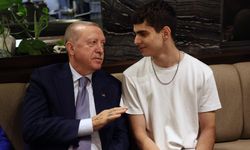 Cumhurbaşkanı Erdoğan, kafede vatandaşlarla bir araya geldi