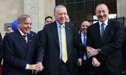 Cumhurbaşkanı Erdoğan: Karabağ Zaferi'ni, Kafkasya'da kalıcı barışa giden yolun kilometre taşı olarak görüyoruz