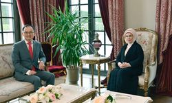 Emine Erdoğan, Çin'in Ankara Büyükelçisi ile bir araya geldi