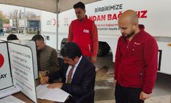 Kırşehir'de Cumhuriyetin 102'nci yılına özel 102 ünite kan bağışı
