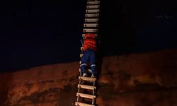 Kocaeli açıklarında gemide yangın; 25 mürettebat kurtarıldı (4)