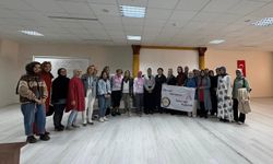 Meme kanseri farkındalığı için bisikletle Türkiye turuna çıktılar