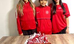 Antrenörlük öğrencisi tekvandocu abla, 2 kardeşini şampiyonluğa hazırlıyor