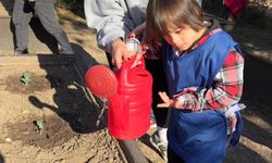 Engelli çocuklar, lemurlarla tanıştı