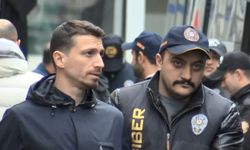 İstanbul - 'Bahis' ve 'Şike' operasyonunda gözaltına alınanlar adliyeye sevk edildi - 3 / Ek görüntü ve fotoğrafla