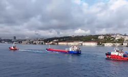 İstanbul Boğazı'nda arızalanan kuru yük gemisi, Ahırkapı Demir Sahası'na çekildi/ Video eklendi