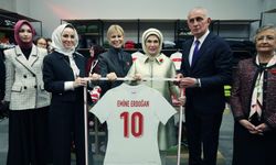 İstanbul- Emine Erdoğan, TOGEM-DER’in ‘Artsın Eksilmesin Dönüşüm Pazarı’nın açılışına katıldı