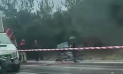 Kamyonetle otomobil çarpıştı: 2 ölü, 1'i ağır 2 yaralı