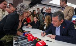 Özgür Özel: Meclis Başkanlığı ibretialem olacak şekilde bu olayın üzerine gitmelidir