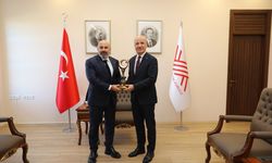 RDÜ Mütevelli Heyet Başkanı Barış Çakmakçı'dan YÖK Başkanı Prof. Dr. Erol Özvar’a ziyaret