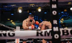 Umut Camkıran, WBC Ağır Sıklet Asya Kemeri maçında Abel Pesut’u mağlup etti
