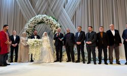 Protokol Akınına Uğrayan Nikâh: Erdoğan ve Akarsu Ailelerinin Mutlu Günü