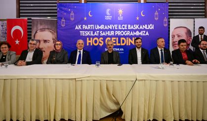 İstanbul- Bakan Uraloğlu, AK Parti Ümraniye İlçe Başkanlığı'nın sahur programına katıldı