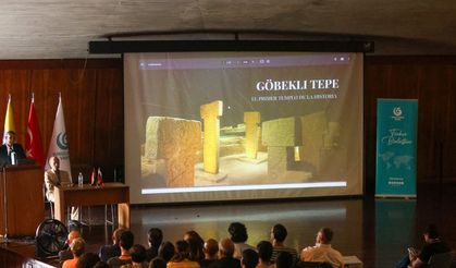 Venezuela Merkez Üniversitesi'nde Göbeklitepe sergisi açıldı