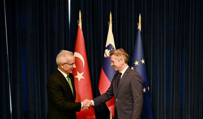 Bakan Uraloğlu, Slovenya Başbakanı Golob ile görüştü
