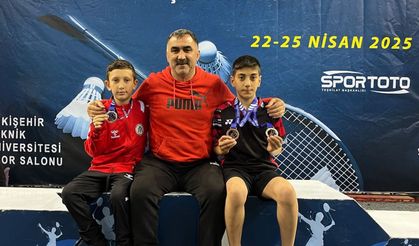 Erzincanlı Badmintoncular Türkiye Şampiyonası’ndan 3 Madalya ile Döndü