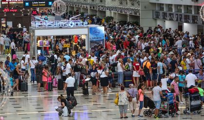 Antalya turizmi 3 milyonu geçti