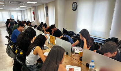 YKS adaylarına 'kaygı' uyarısı: Gözlerinizi kapatın ya da sabit bir noktaya bakın