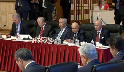 'Terörsüz Türkiye' komisyonu, eski TBMM başkanlarını dinlemek üzere toplandı