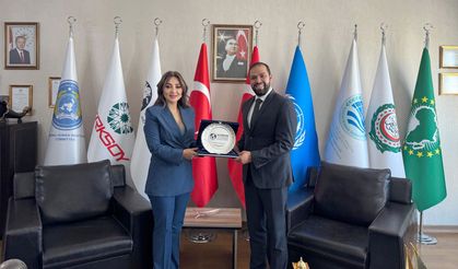 Guatemala Büyükelçisi Recinos, ULUSKON Başkanı Atasoy'u ziyaret etti