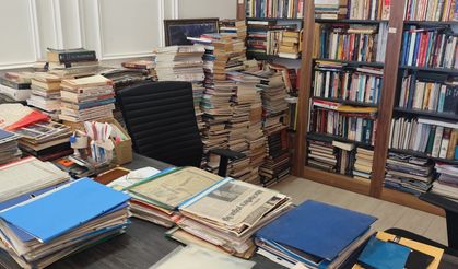 35 yılda 200 bini aşkın kitap biriktirdi, ‘Şehir Araştırmaları Merkezi’ kurdu / Ek fotoğraflar