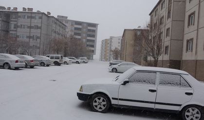 Bitlis'te kar yağışı