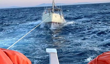 Datça'da sürüklenen tekne kurtarıldı