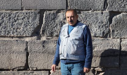 Diyarbakır'da İçkale surlarının 100 yıldır toprak altında olan kısmı gün yüzüne çıkarıldı
