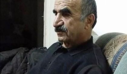 Hafif ticari araç ile otomobil çarpıştı; 1 ölü, 4 yaralı