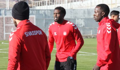 Mehmet Altıparmak: İki tane final maçımız var