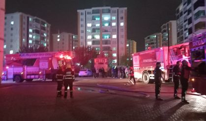 Uzaklaştırma kararı sonrası evini ateşe verdi