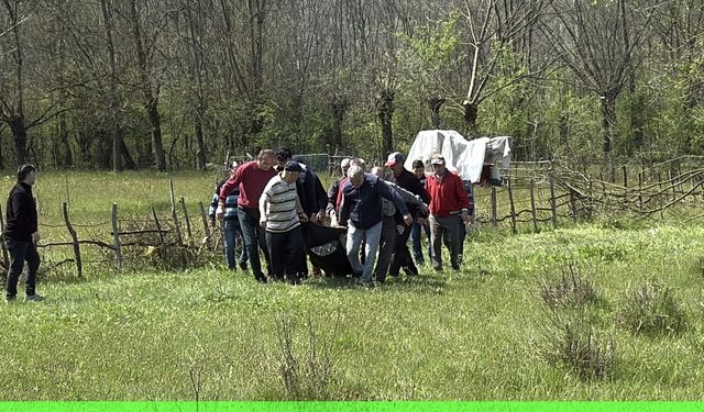 Budadığı ağaçta kalp krizi geçirip öldü