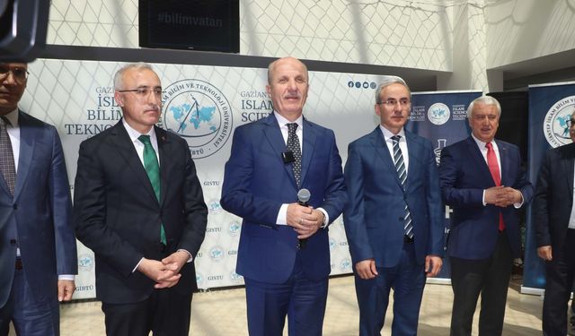 YÖK Başkanı Özvar: Bilimsel üretim tehlike altında, endişe duyuyoruz