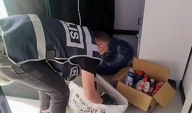 Adana'da ‘Kasten yaralama’dan cezaevine girdi, evine ‘kenevir’ serası kurduğu ortaya çıktı