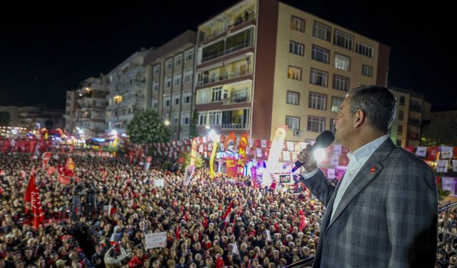 CHP lideri Özgür Özel, Silivri Meydanı'nda konuştu