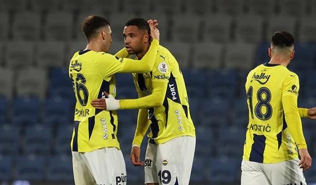 Başakşehir : 1-4 : Fenerbahçe