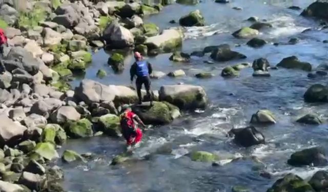 Kura Nehri’nde kaybolmuştu; 73 kişilik ekip arıyor