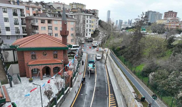 Ümraniye'de 182 bin ton asfalt serimi yapıldı