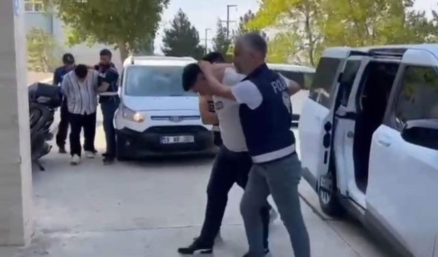 Tekirdağ'da 3 telefon dolandırıcılığı şüphelisi tutuklandı